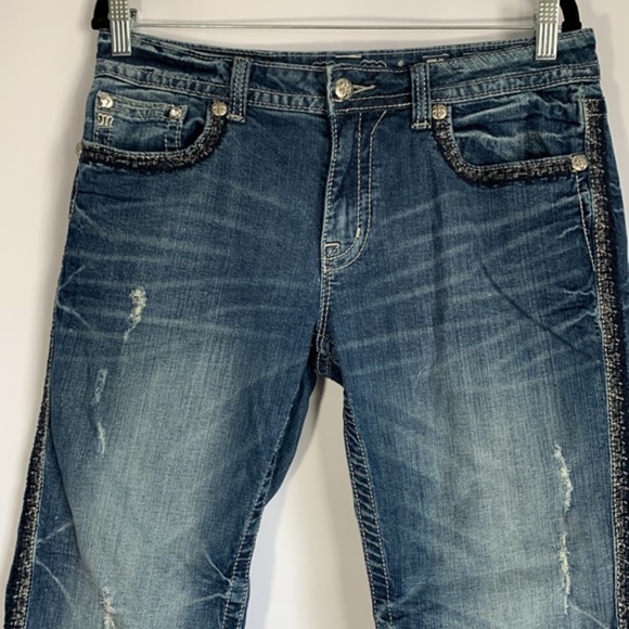 Miss Me Blue Lightly Distressed Boyfriend Capri Jeans - Picture 2 of 16